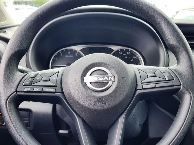 new 2025 Nissan Kicks car