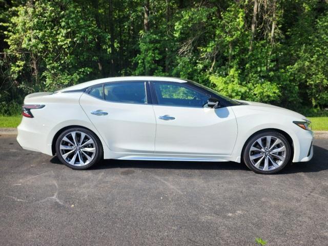 used 2023 Nissan Maxima car, priced at $35,999