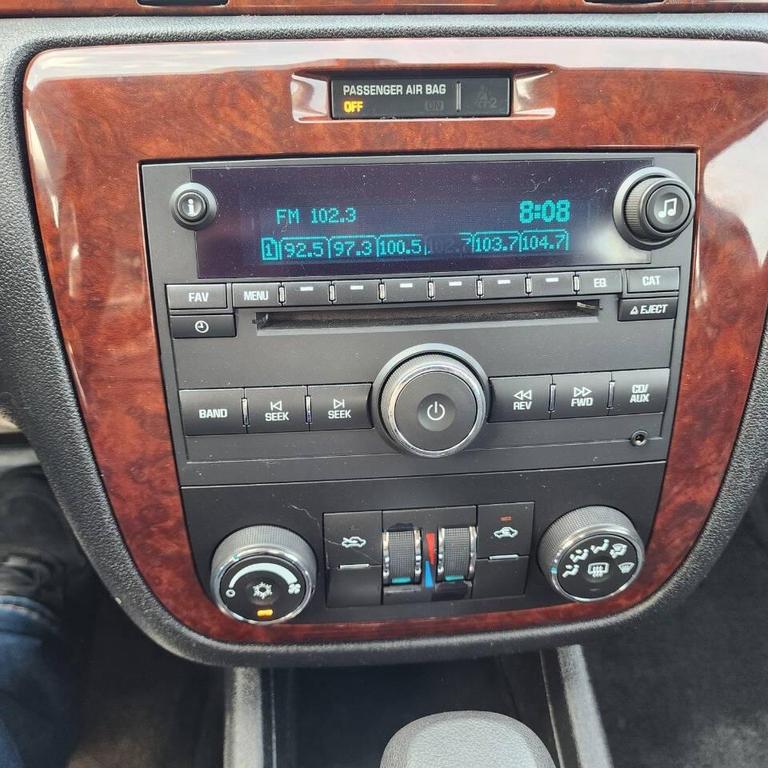 used 2008 Chevrolet Impala car, priced at $3,800
