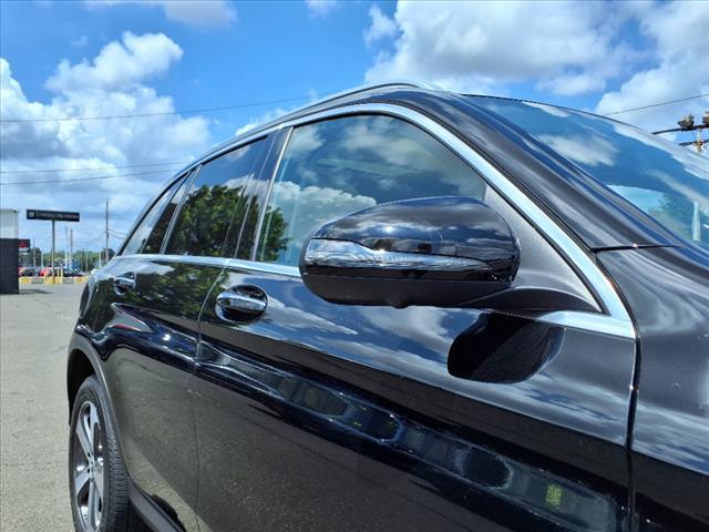 used 2022 Mercedes-Benz GLC 300 car, priced at $35,404