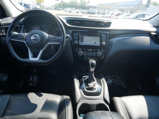 used 2017 Nissan Rogue Sport car, priced at $14,499