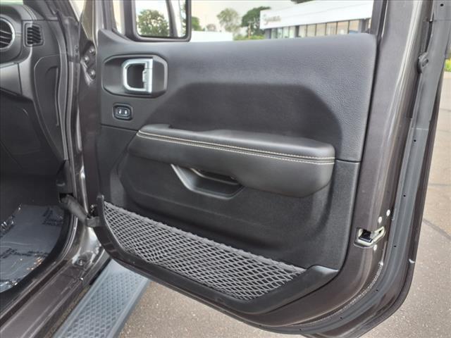 used 2021 Jeep Wrangler Unlimited car, priced at $33,624