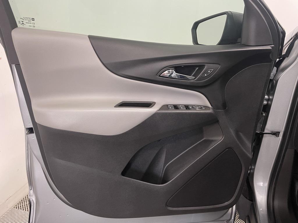 used 2023 Chevrolet Equinox car, priced at $19,293