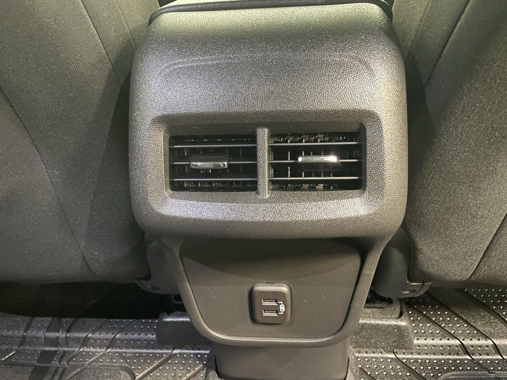 used 2023 Chevrolet Equinox car, priced at $19,293
