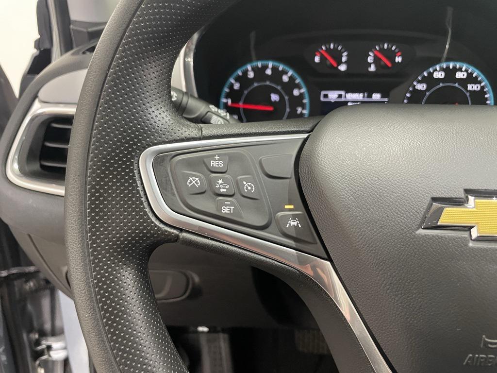 used 2023 Chevrolet Equinox car, priced at $19,293