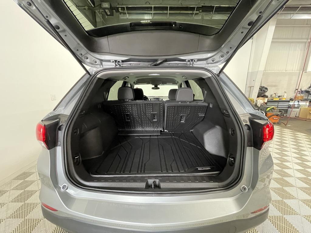 used 2023 Chevrolet Equinox car, priced at $19,293