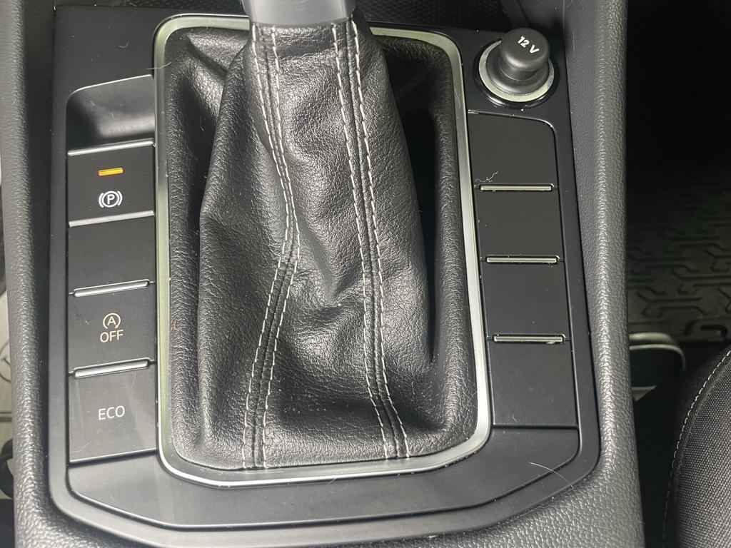 used 2022 Volkswagen Jetta car, priced at $17,994