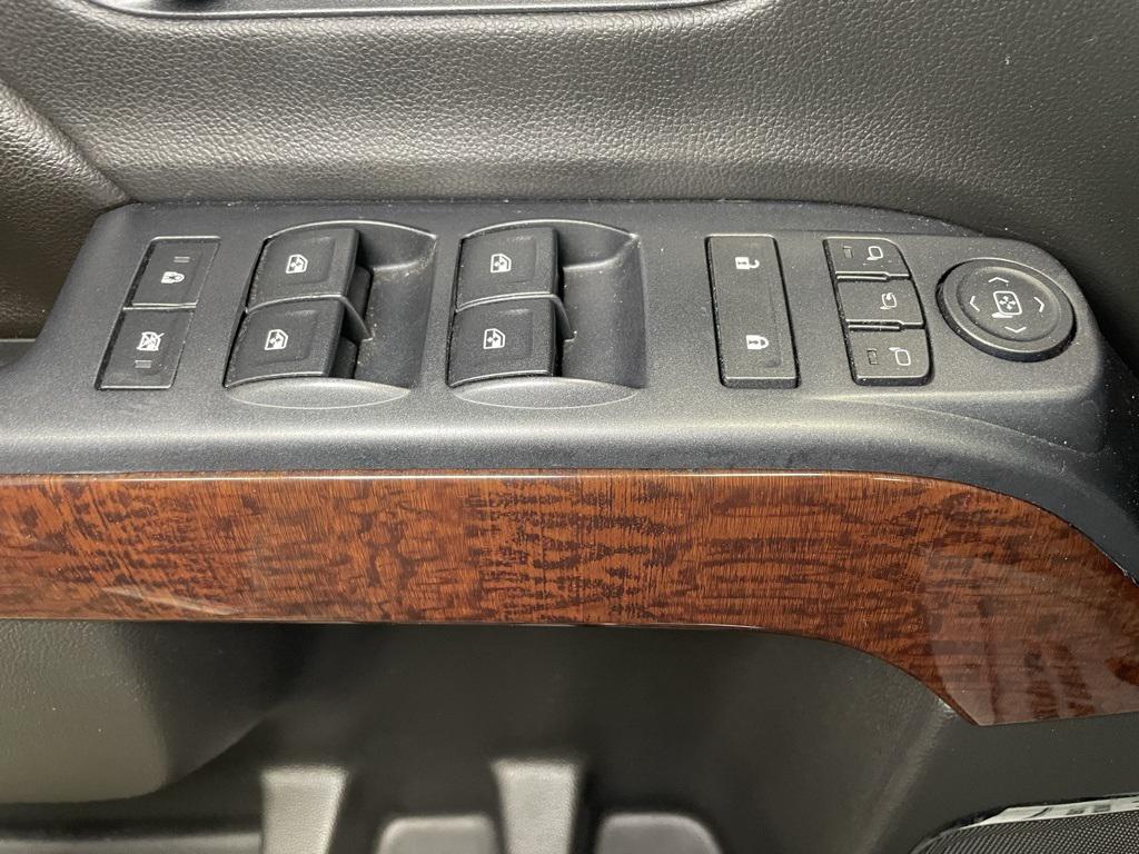 used 2014 GMC Sierra 1500 car, priced at $17,996