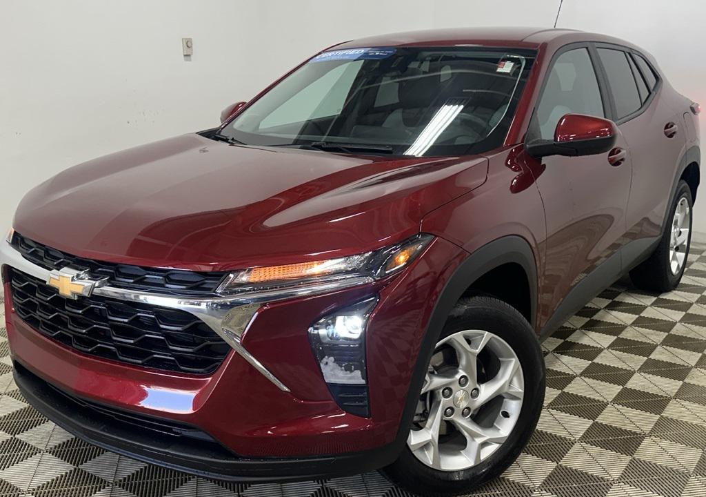 used 2024 Chevrolet Trax car, priced at $19,998