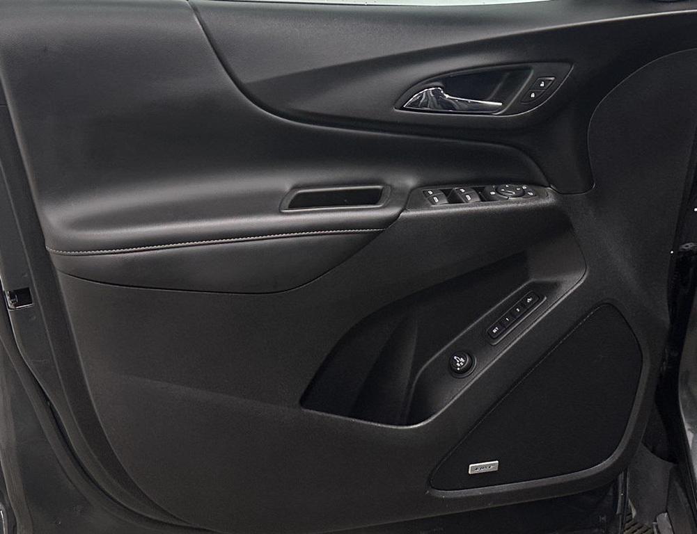 used 2020 Chevrolet Equinox car, priced at $20,887