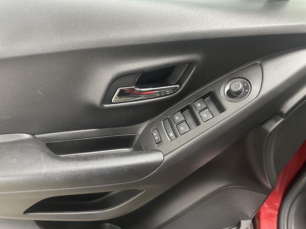 used 2021 Chevrolet Trax car, priced at $17,762