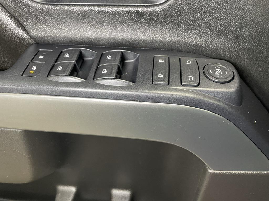 used 2015 Chevrolet Silverado 1500 car, priced at $17,921