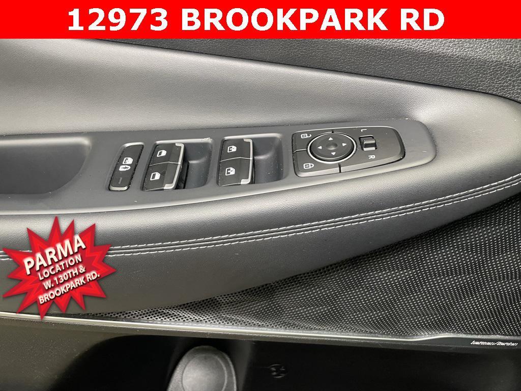 used 2022 Hyundai Santa Fe car, priced at $23,539