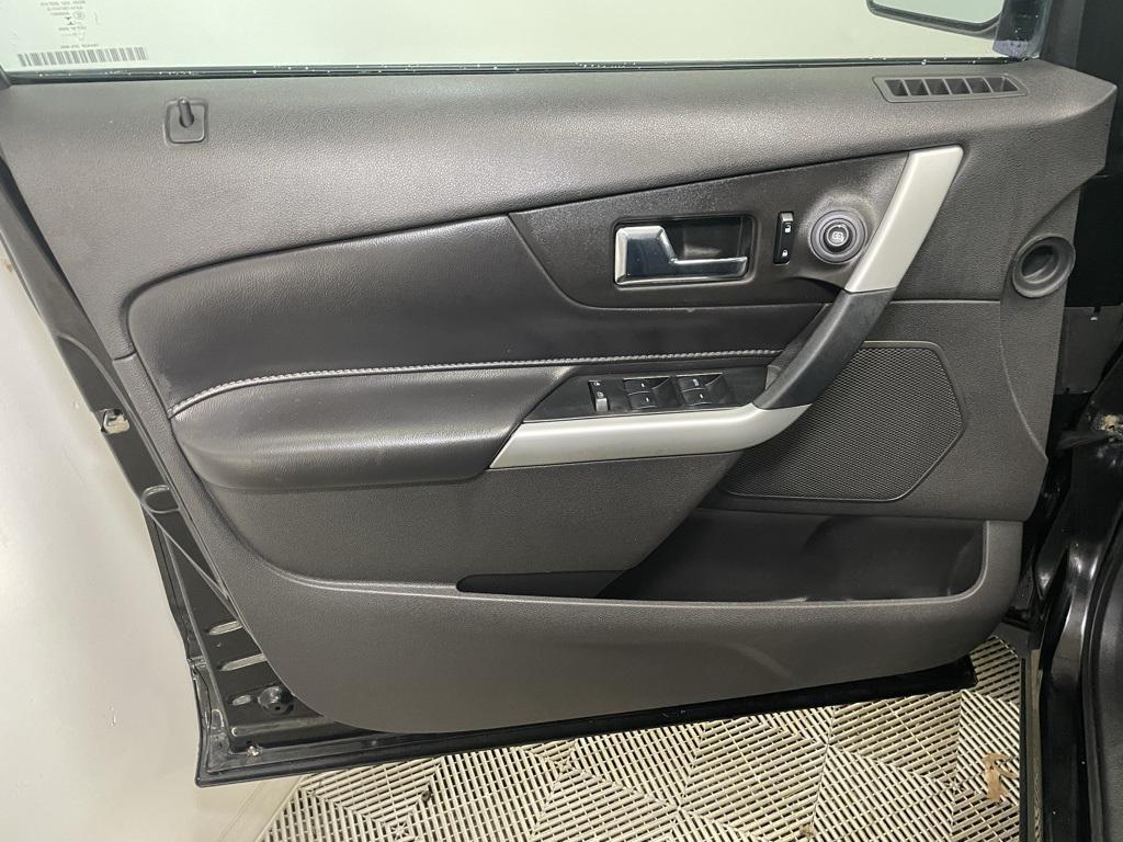 used 2013 Ford Edge car, priced at $6,994