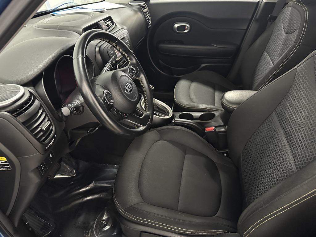 used 2016 Kia Soul car, priced at $7,987