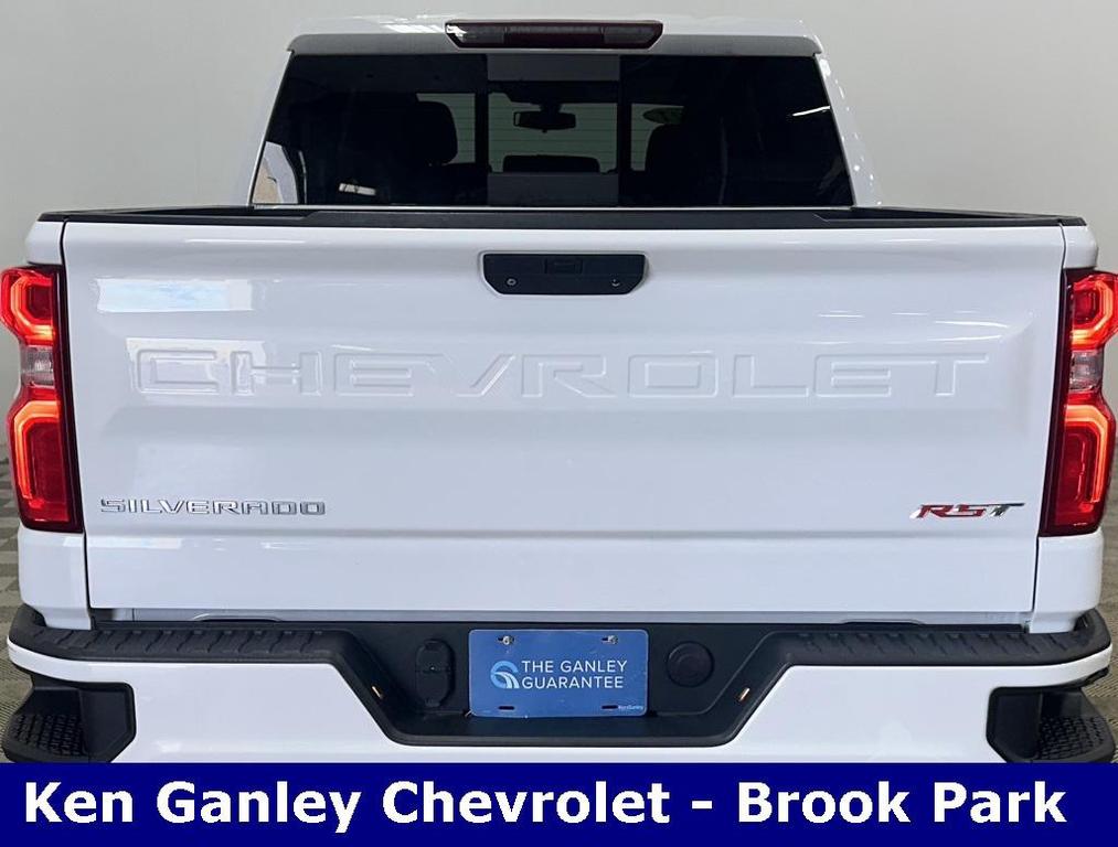 used 2021 Chevrolet Silverado 1500 car, priced at $32,499