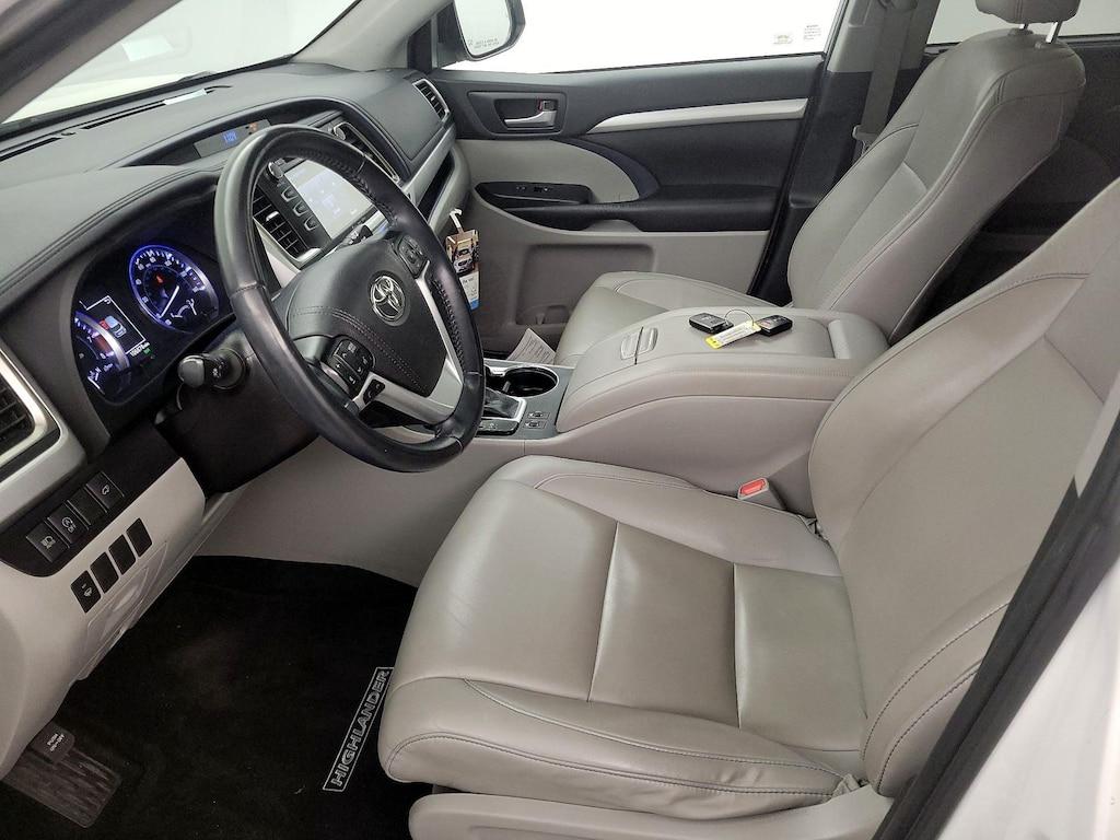 used 2019 Toyota Highlander car, priced at $24,998