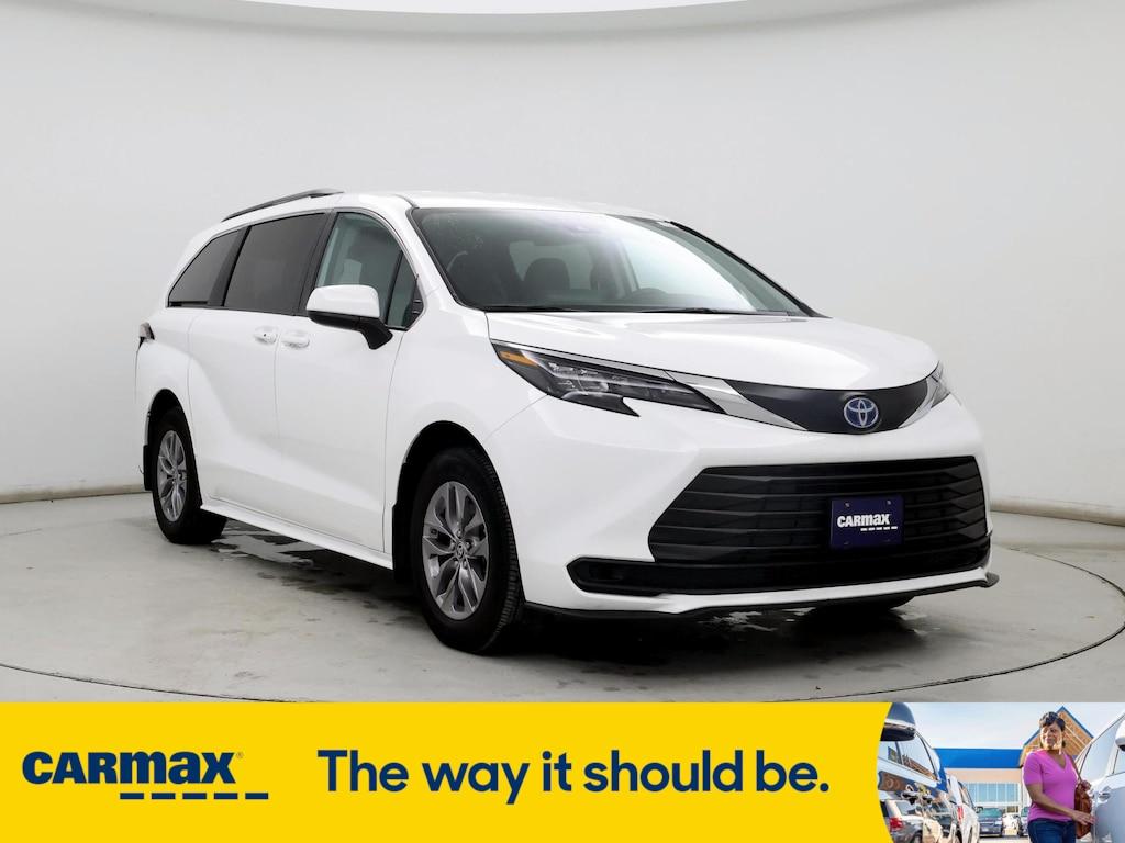 used 2024 Toyota Sienna car, priced at $43,998