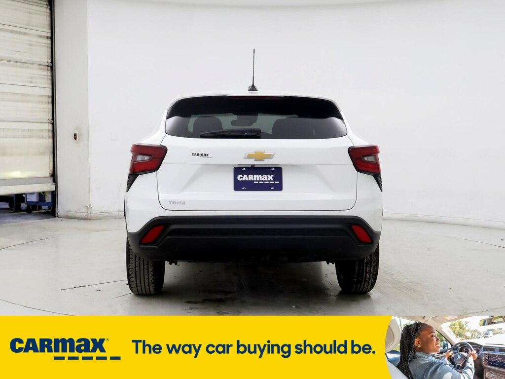 used 2024 Chevrolet Trax car, priced at $19,998