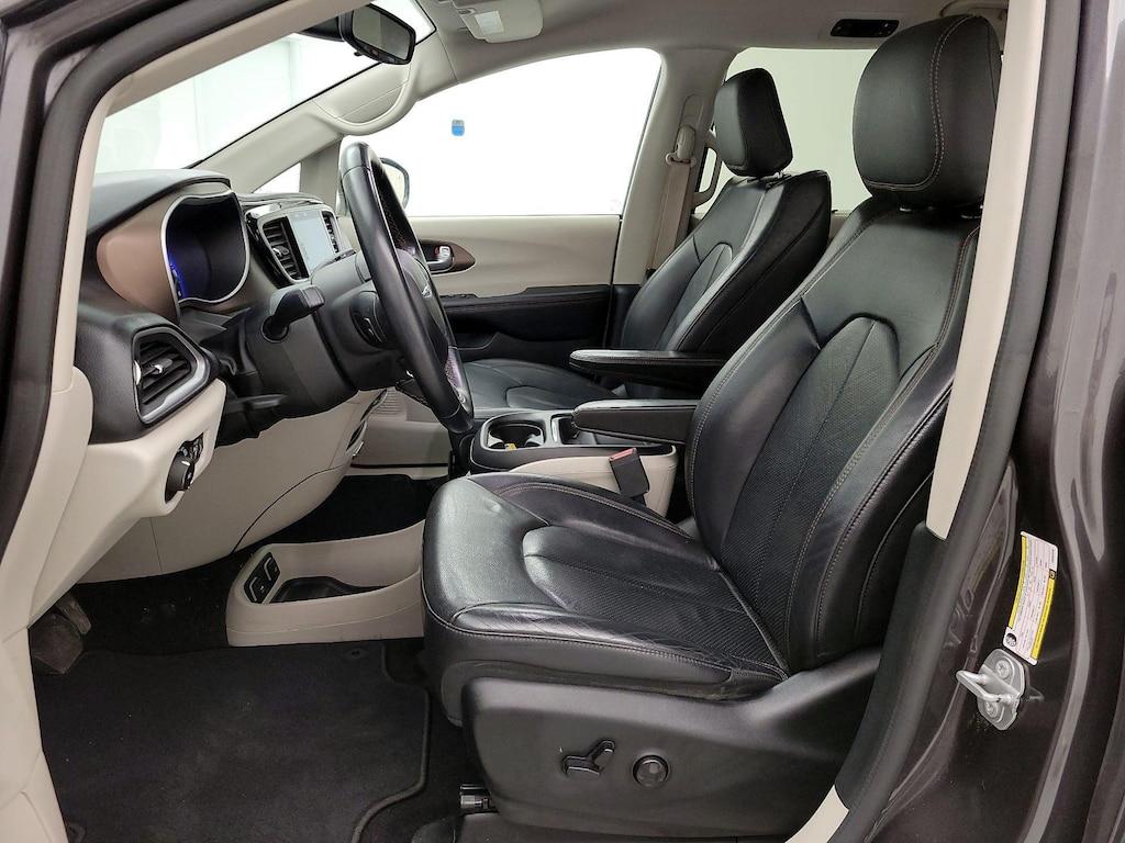 used 2018 Chrysler Pacifica car, priced at $21,998