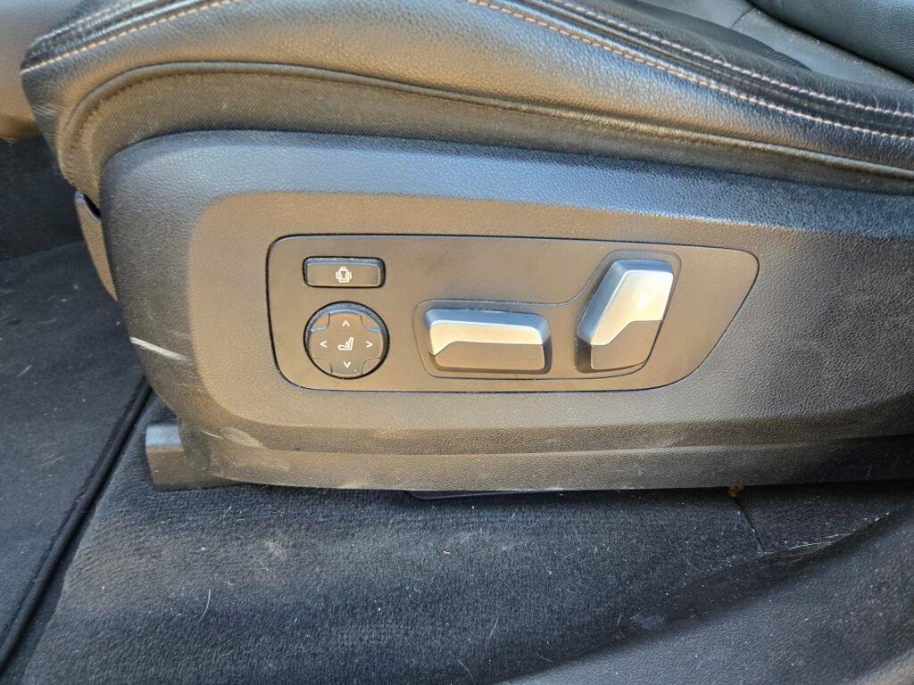 used 2021 BMW X5 car, priced at $33,250