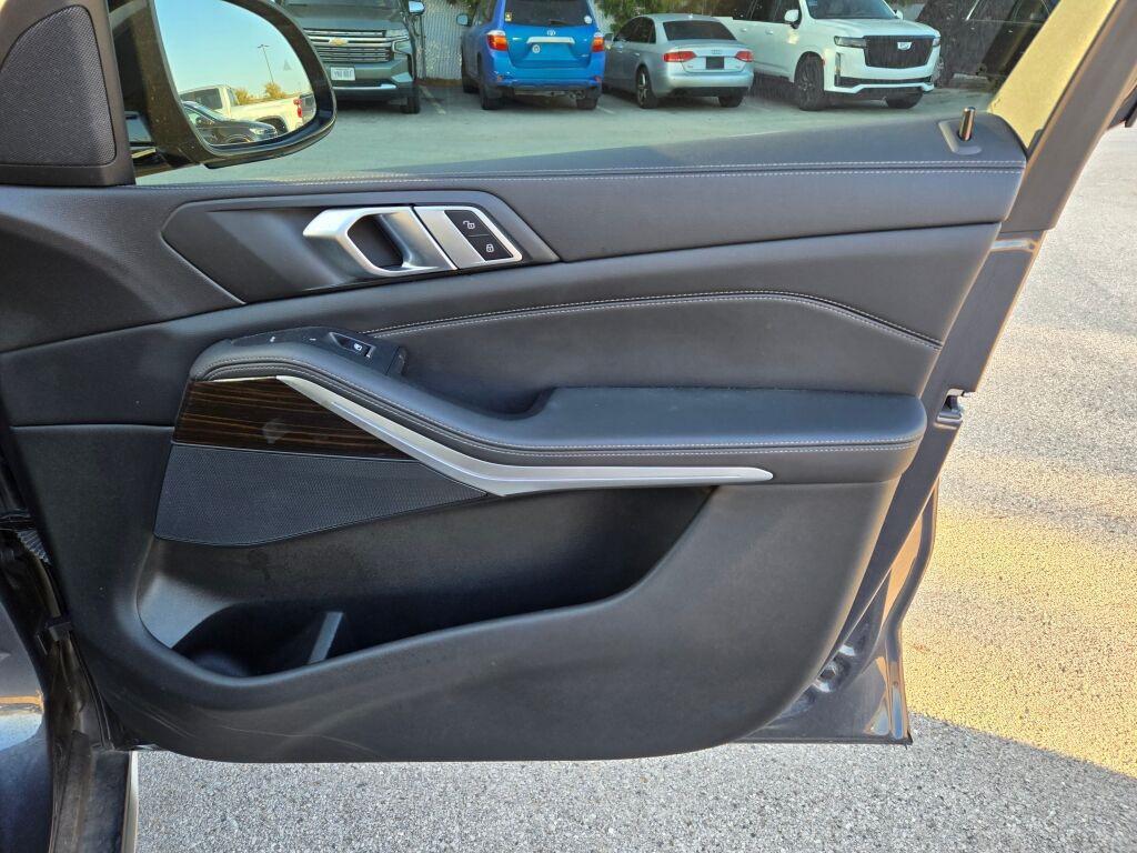 used 2021 BMW X5 car, priced at $33,250