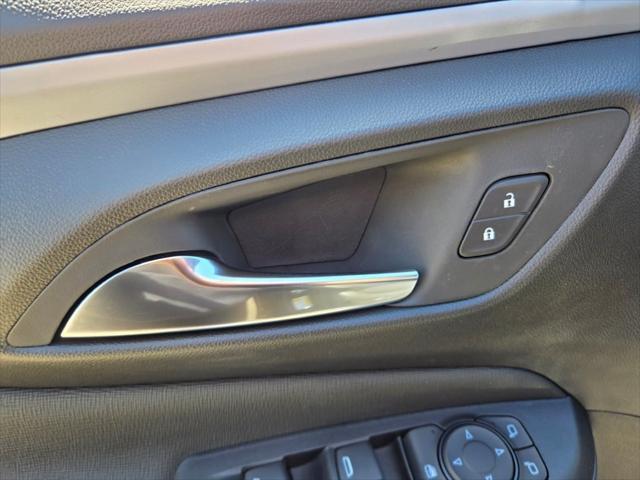 new 2025 Buick Envista car, priced at $25,614