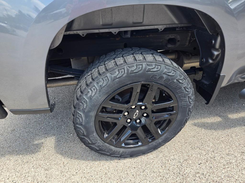 used 2021 Chevrolet Silverado 1500 car, priced at $39,975