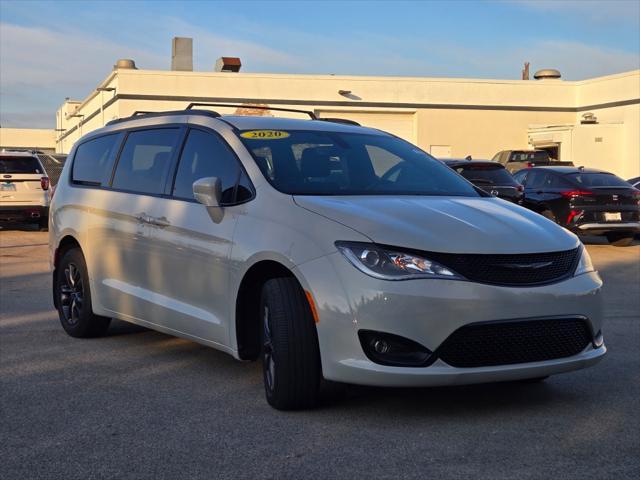 used 2020 Chrysler Pacifica car, priced at $31,950