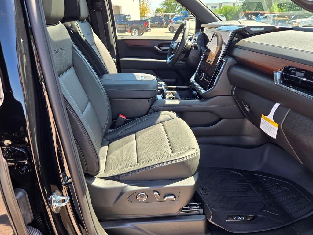 new 2025 GMC Yukon car, priced at $95,840