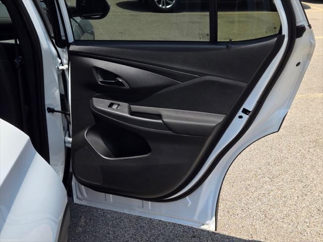new 2025 Buick Envista car, priced at $25,195