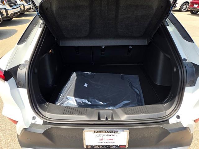 new 2025 Buick Envista car, priced at $25,195