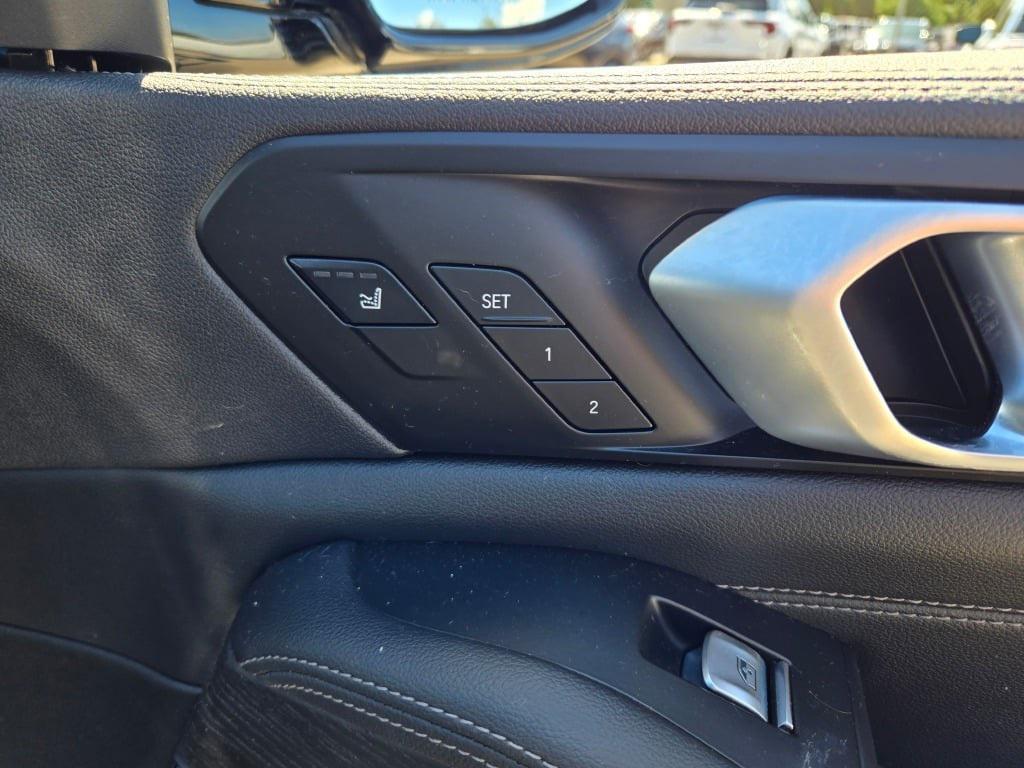 used 2022 BMW X7 car, priced at $59,600