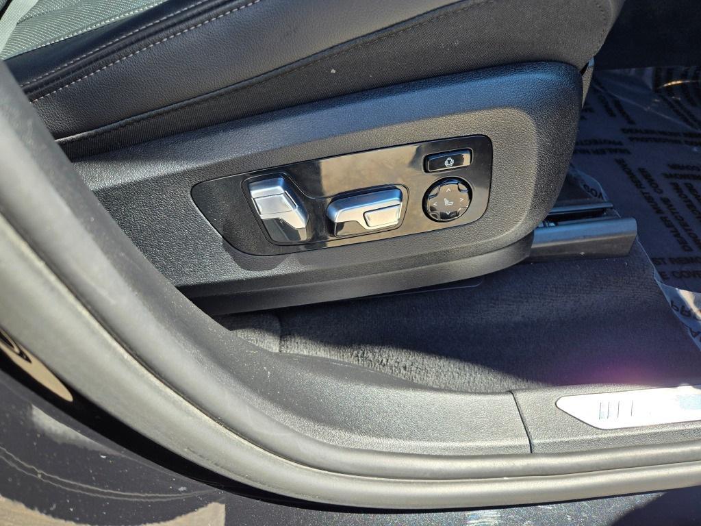 used 2022 BMW X7 car, priced at $59,600