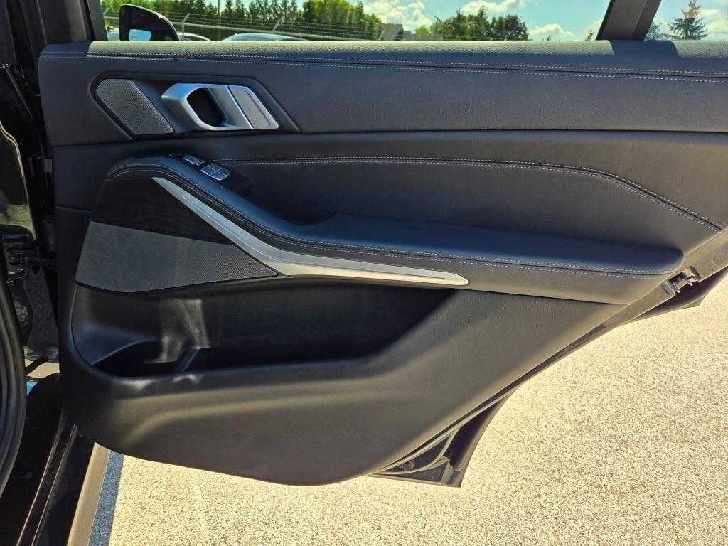 used 2022 BMW X7 car, priced at $59,600