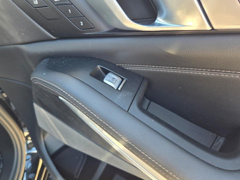 used 2022 BMW X7 car, priced at $59,600