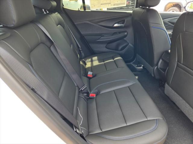 new 2025 Buick Envista car, priced at $27,590