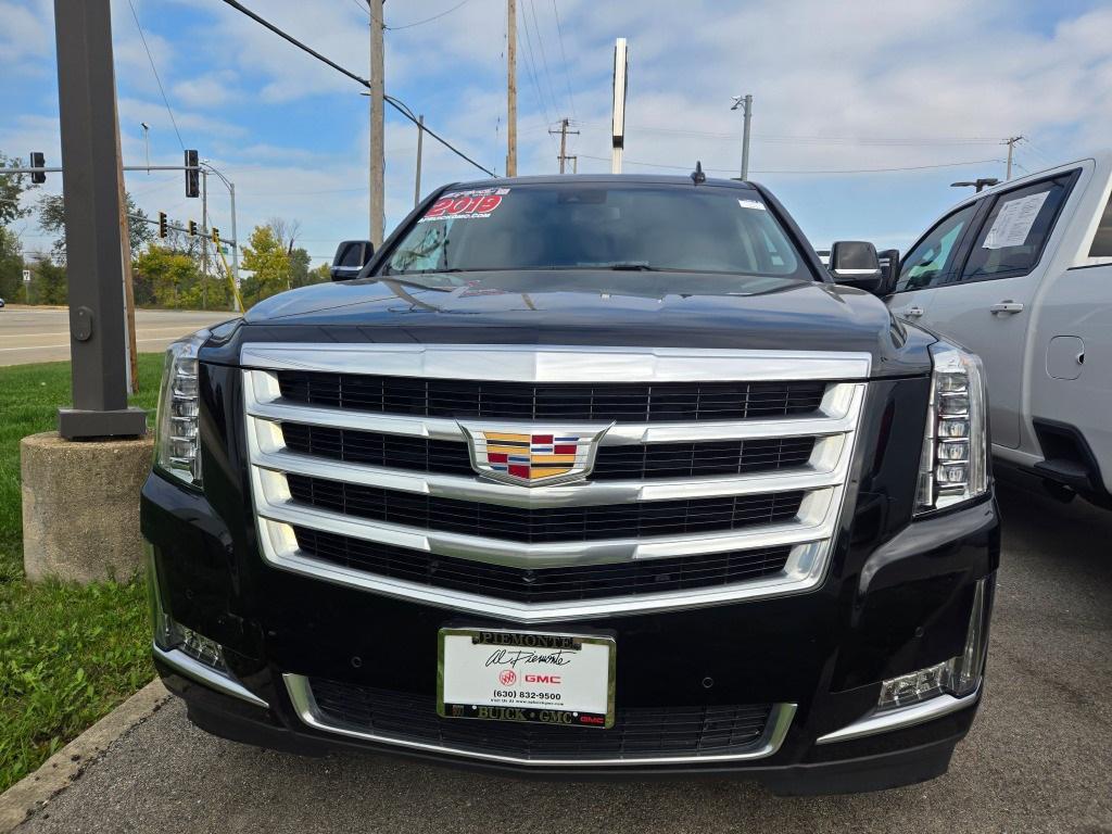 used 2019 Cadillac Escalade ESV car, priced at $32,325