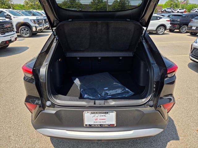 new 2025 Buick Envista car, priced at $26,685