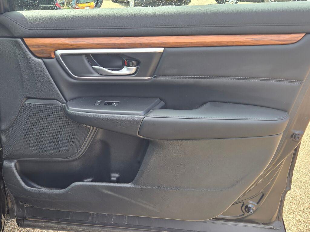 used 2022 Honda CR-V Hybrid car, priced at $25,950