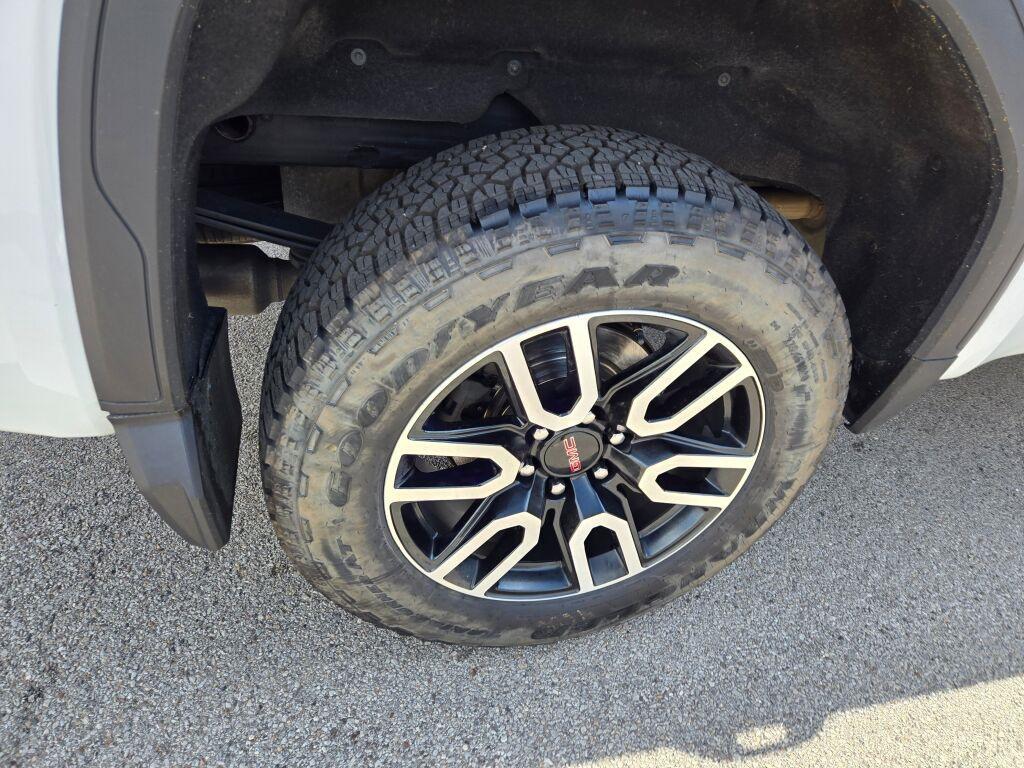 used 2022 GMC Sierra 1500 car, priced at $44,550