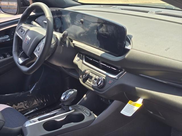 new 2025 Buick Envista car, priced at $26,685