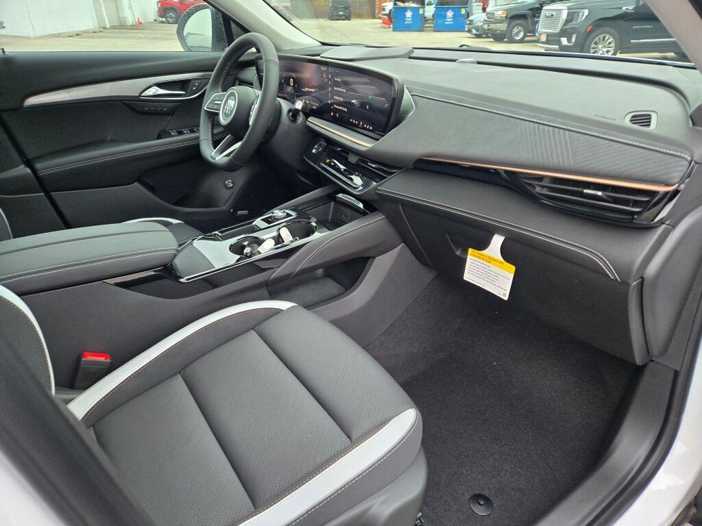 new 2025 Buick Envision car, priced at $39,917