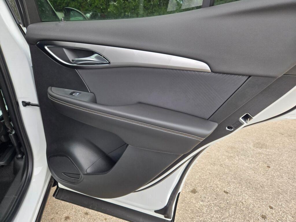 new 2025 Buick Envision car, priced at $39,917