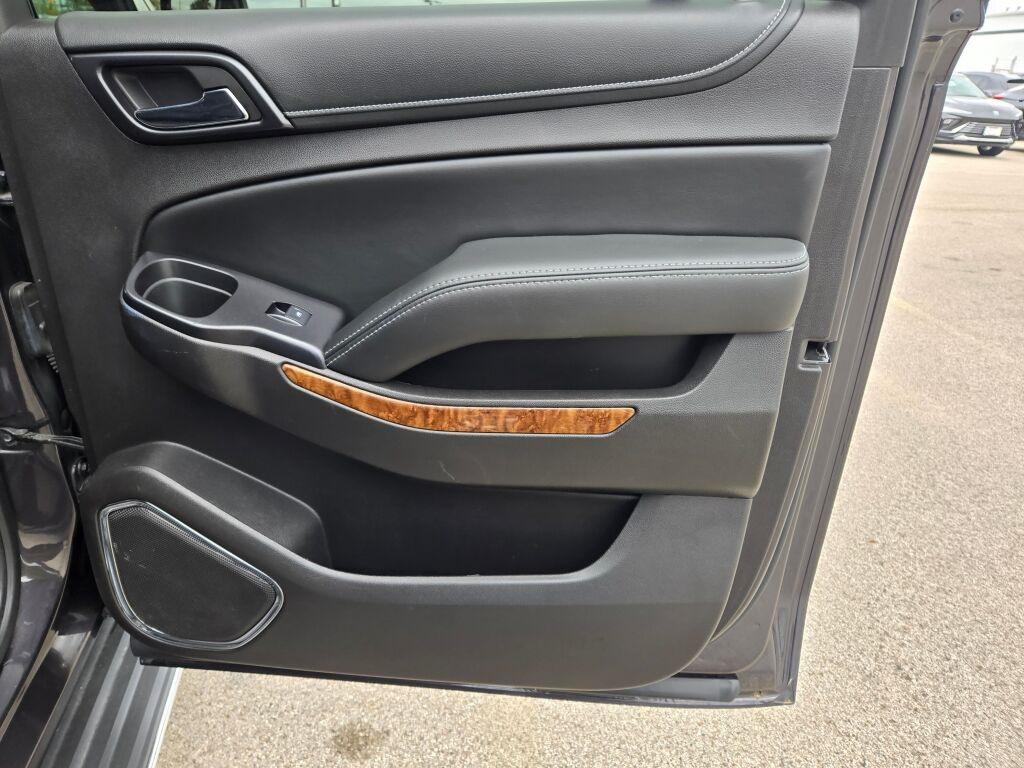 used 2016 Chevrolet Suburban car, priced at $19,250