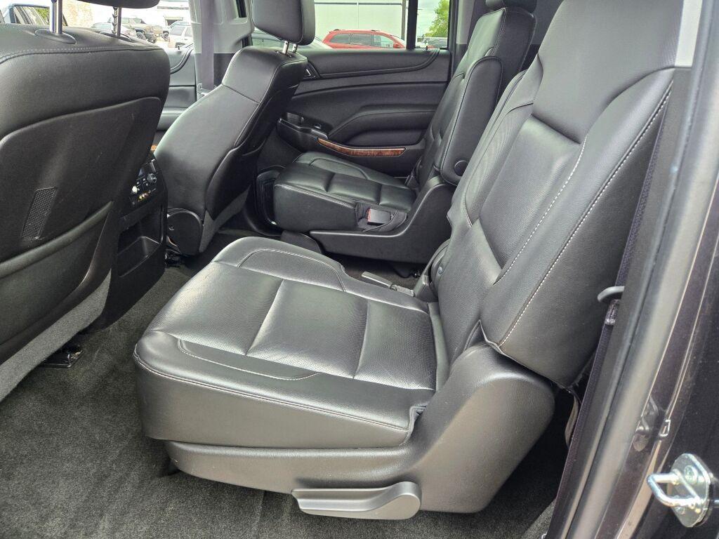 used 2016 Chevrolet Suburban car, priced at $19,250