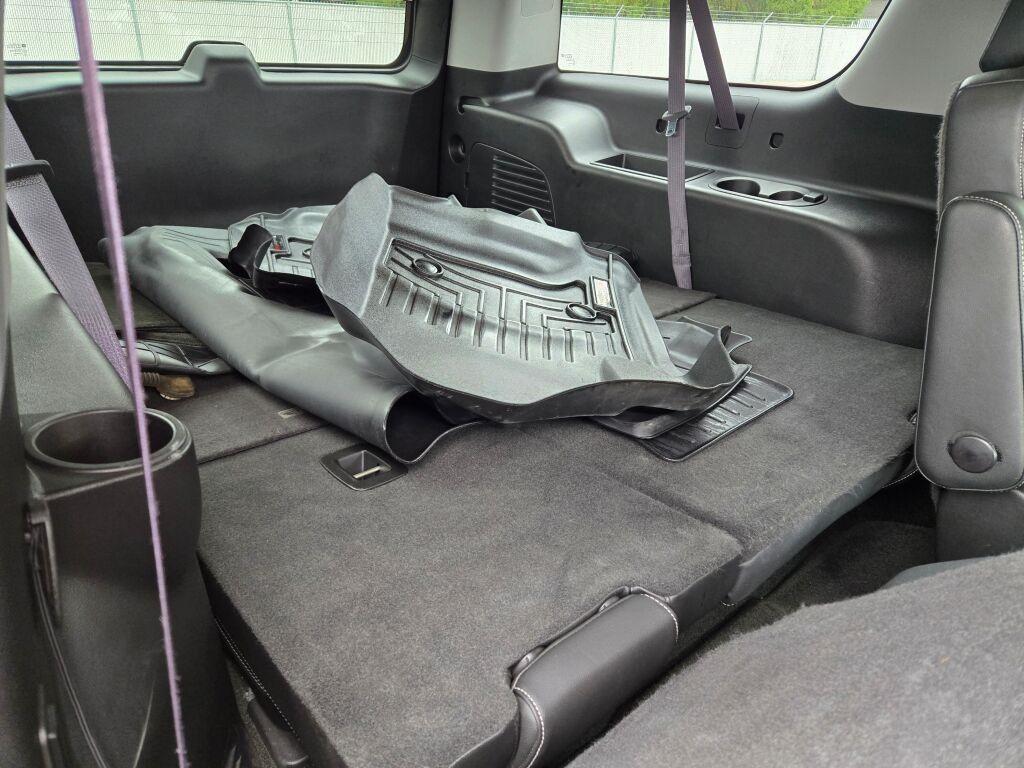 used 2016 Chevrolet Suburban car, priced at $19,250