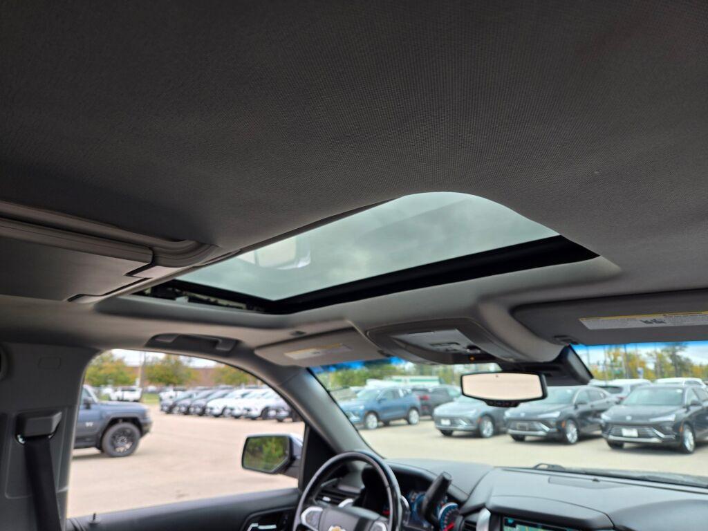 used 2016 Chevrolet Suburban car, priced at $19,250