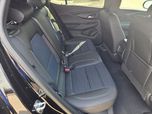 new 2025 Buick Envista car, priced at $24,809