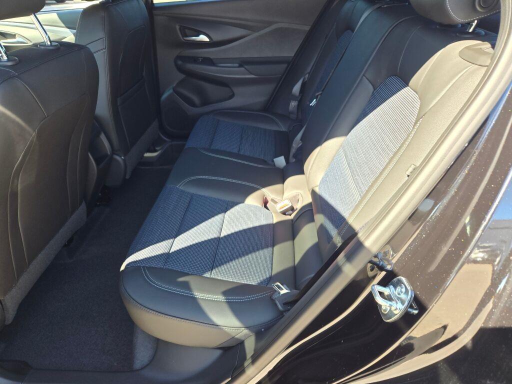 new 2025 Buick Envista car, priced at $24,985